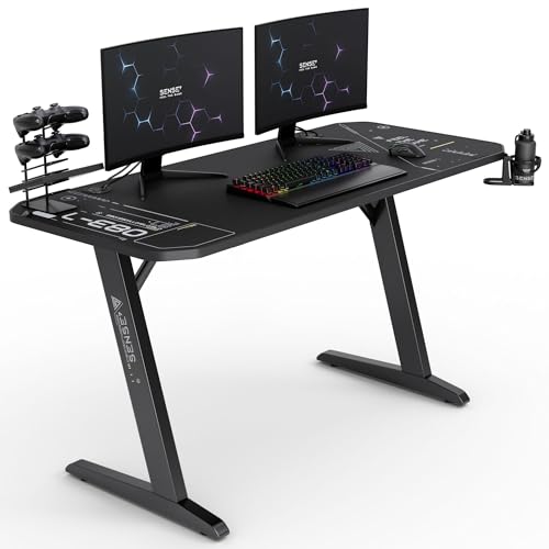 SENSE7 Schreibtisch Nomad Cybernetic, Gaming Tisch 140x60, PC Tisch mit Kopfhörerhaken, Getränkehalter, Controller Halter, Gaming Computertisch mit Kohlefaseroberfläche, Ergonomischer Gaming Desk von SENSE7