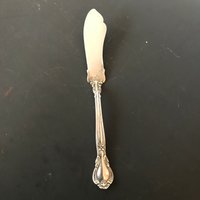 Meister Buttermesser Flachgriff Sterling Silber Gorham Chantilly Old Mark 7 3/4" Meister Buttermesser Flachgriff Sterling Silber Gorham Chantilly Old Mark 7 3/4" von SGalleryLtd