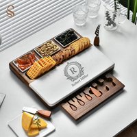 Shanik Wood - Käsebrett-Set Aus Marmor Mit 3 Keramikschalen Edelstahl-Besteck-Set, Wurstbrett-Set Und Geschenk Für Jeden Anlass von SHANIKStore