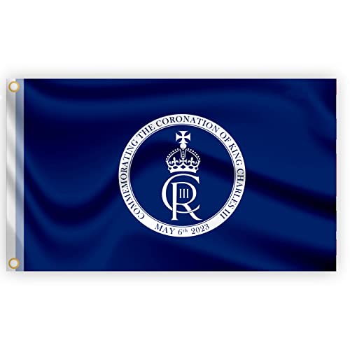 Große 15 x 90 cm, marineblaue Flagge, New King Charles III Cypher British Monarch Sovereign Krönung Feier Großbritannien Flagge Garten Straße Pub Outdoor Dekorationen Große 15 x 90 cm, marineblaue Flagge, New King Charles III Cypher British Monarch Sovereign Krönung Feier Großbritannien Flagge Garten Straße Pub Outdoor Dekorationen von SHATCHI