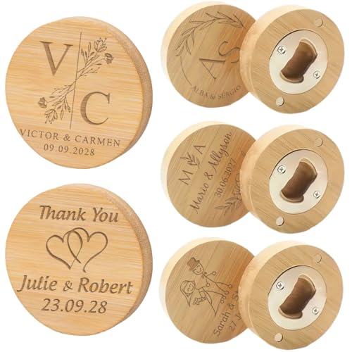 Individuell Gestalteter Magnetischer Flaschenöffner Als Hochzeitsgeschenk Für Gäste, Mit Persönlicher Gravur Von Name Und Datum Runder 2-in-1-Flaschenöffner/Untersetzer Aus Holz Für Bier, Bar(30pcs) von SHENGBEIDZ