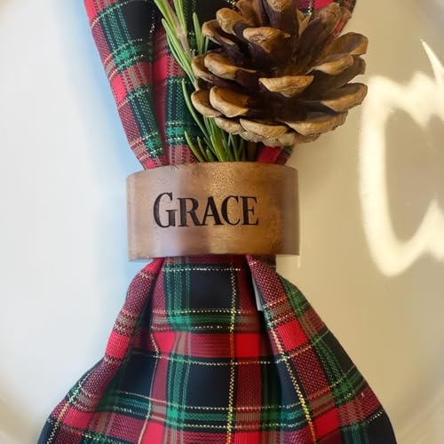 Personalisiertes Rustikales Serviettenring-Set Aus Holz, Individuell Gravierte Namen For Hochzeiten, Handgefertigte Runde Serviettenhalter Als Tischdekoration, Einzigartiges Geschenk(1pcs) von SHENGBEIDZ