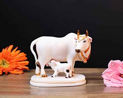 SHIVAJI ARTS Kamdhenu Statue Kuh mit Kalb in Marmorstaub, 9 cm, Schaustück für Heimdekoration, handgefertigte göttliche Kuh, Mutter Kuh mit Kalbbaby, von Kamdhenu von SHIVAJI ARTS