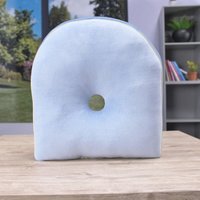 Shop-story - Ergonomisches Sitzkissen mit Memory Foam zur Entlastung von Rücken und Steißbein von SHOP-STORY