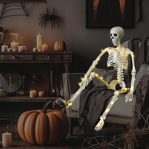 Halloween Deko Outdoor LED Skelett, 90cm Skelett Lebensgroß mit Licht, Skeleton mit Beweglichen Gelenken, Skelett fur Party Requisiten Gruseliger Friedhof Geisterhaus Rasen Garten Dekoration Halloween Deko Outdoor LED Skelett, 90cm Skelett Lebensgroß mit Licht, Skeleton mit Beweglichen Gelenken, Skelett fur Party Requisiten Gruseliger Friedhof Geisterhaus Rasen Garten Dekoration von SHTALHST