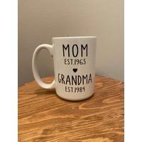 Personalisierte Tasse, Benutzerdefinierte Becher Geschenk, Geburtstagsgeschenk, Etablierte Oma Mutter Paare Neue Geschenk von SIGNSbyKW
