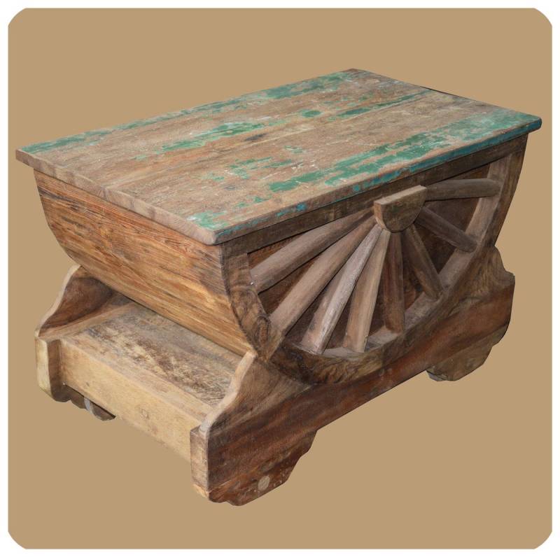 SIMANDRA Couchtisch Truhe Wagenrad (Einzelstück, 1 Truhe), Handarbeit, jedes Stück ein Unikat, Recycling Altteak-Holz von SIMANDRA