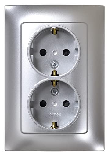 SIMON - Schuko-Einbausteckdose, Serie Simon 10, 250 V, 16 A, flache und dünne Wandsteckdose, einfach zu installieren, inklusive Rahmen, Deckel und Mechanismus, weibliche Steckdose, Farbe Aluminium von Simon