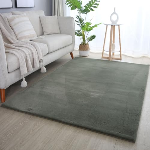 SIMPEX Teppich Wohnzimmer 240 x 340 cm Hochflor Teppich Grün Moderne Einfarbig Design - Schlafzimmer Teppich Pflegeleicht Extra Weich Extra Flauschig - Carpet Living Room Deko von SIMPEX