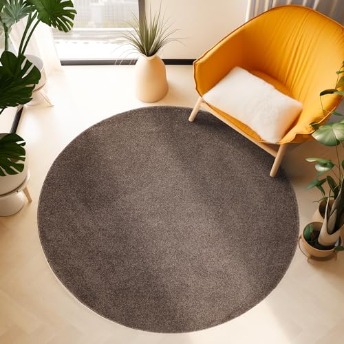 Kurzflor Teppich Rund Wohnzimmer Schlafzimmer Läufer Flur Esszimmer Küchenteppich Einfarbig Modernes Design 11 mm Florhöhe Soft Flauschig Kuschelweich, Mokka, 200 cm Rund von SIMPEX