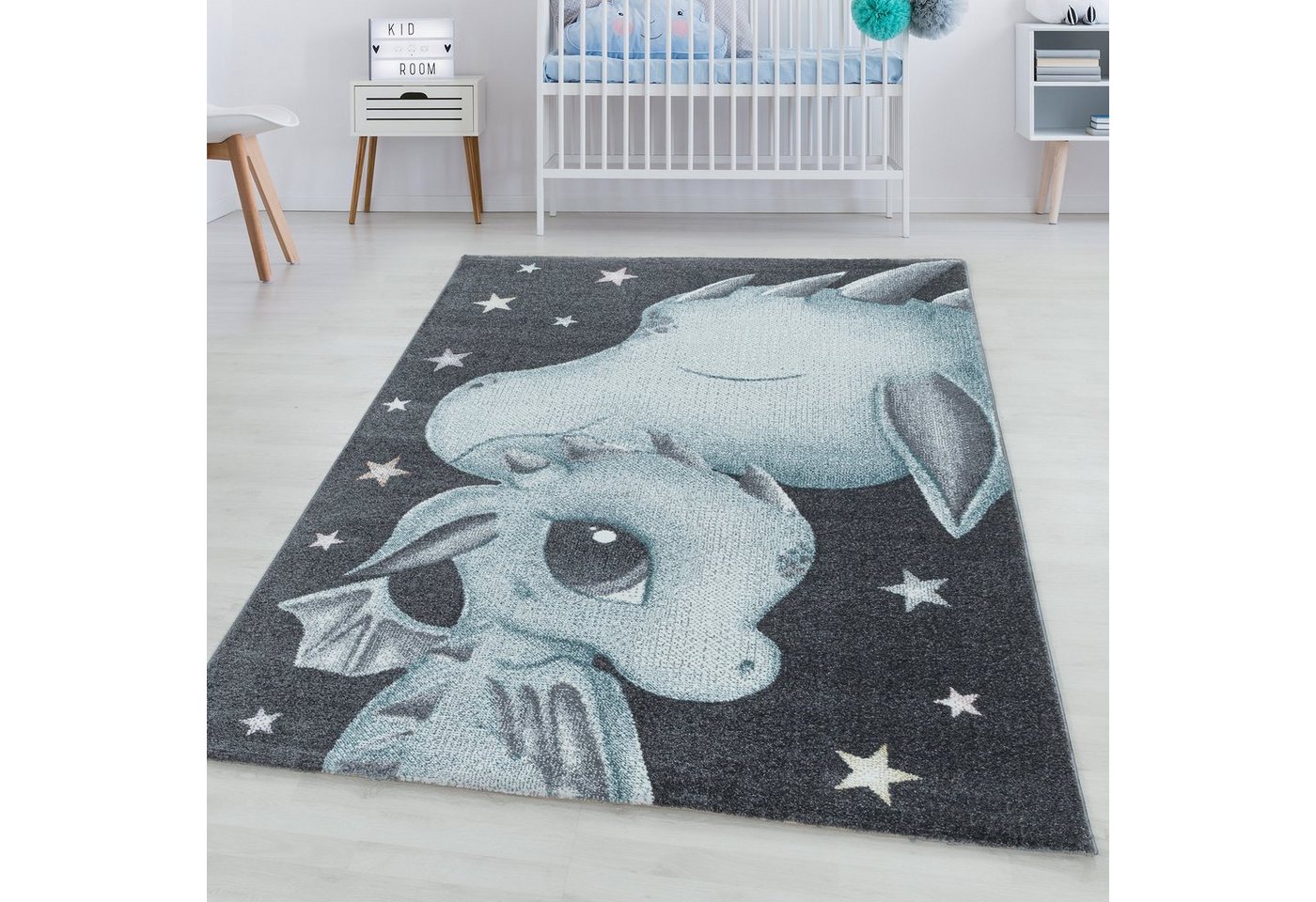 SIMPEX24 Teppich Drachen Design, Rechteckig, Höhe: 11 mm, Kinderteppich Drachen Design Teppich für Kinder Teppich Kinderzimmer SIMPEX24 Teppich Drachen Design, Rechteckig, Höhe: 11 mm, Kinderteppich Drachen Design Teppich für Kinder Teppich Kinderzimmer von SIMPEX24