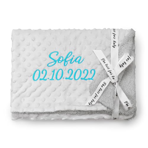 SIMYJOY Baby Decke Personalisiert Babydecke mit Namen Personalisierte Decke mit Gesticktem Namen Geschenk Personalisiert für Junge Mädchen Grau von SIMYJOY