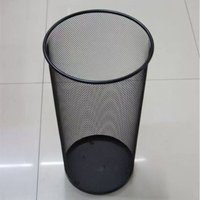 Schwarzer Schirmständer aus Metallgeflecht für den Eingangsbereich, 27 x 22 x 50 cm Schwarzer Schirmständer aus Metallgeflecht für den Eingangsbereich, 27 x 22 x 50 cm von SJQKA