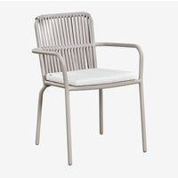 SKLUM Alberta stapelbarer Gartenstuhl aus Aluminium mit Armlehnen Helles Grau von SKLUM
