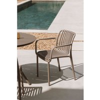 Sklum - 2er-Pack Wendell-Gartenstühle aus Polypropylen mit Armlehnen Moka Braun Sklum - 2er-Pack Wendell-Gartenstühle aus Polypropylen mit Armlehnen Moka Braun von SKLUM