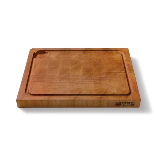 Skottsberg Holz Schneidebrett – Schneidebrett mit Saftgraben – Eingefräste Griffe – 39 x 30 x 3,5 cm – Buchenholz (FSC) von SKOTTSBERG