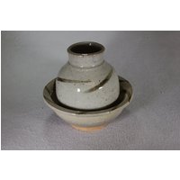 Grau Grün Steinzeug Schale Und Vase Set von SKWebsterPotteryLab