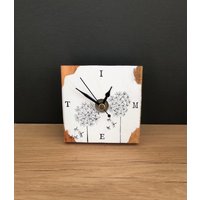 Time-Pusteblumenuhr-Kleine Holzuhr - Geschachtelt-Handgefertigt von SLATEandWOOD