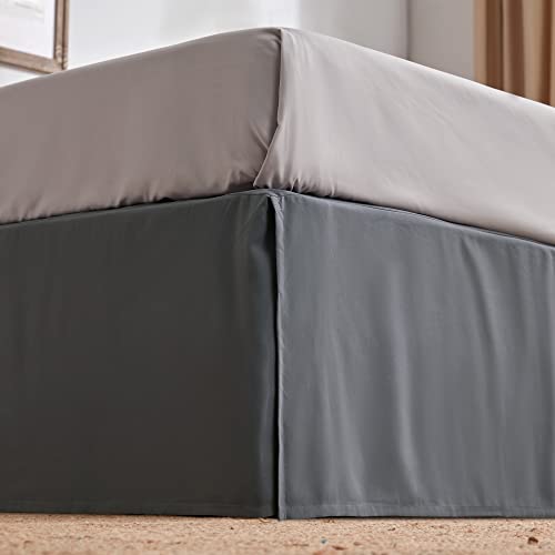 SLEEP ZONE Antistatischer plissierter Bettrock für King-Size-Betten, 38,1 cm, maßgeschneidert, leicht zu montieren, knitterfrei und lichtbeständig (King-Size, Grau) von SLEEP ZONE