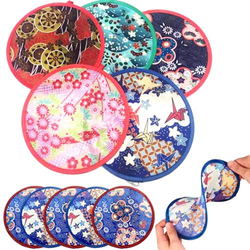 Faltbare Fan 10pcs Round Handheld Japaner Fan Kompakt sanfte Elastizität Tragbare Klapphand -Fans für Frauen Mädchen täglich Gebrauch Festival Hochzeitsfeier Gefällt mir Dekorationen gemischtes Pak Faltbare Fan 10pcs Round Handheld Japaner Fan Kompakt sanfte Elastizität Tragbare Klapphand -Fans für Frauen Mädchen täglich Gebrauch Festival Hochzeitsfeier Gefällt mir Dekorationen gemischtes Pak von SMELEYOU