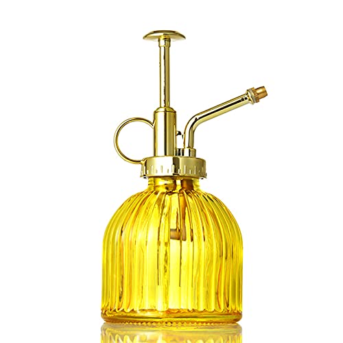 SMLJFO Glas-Bewässerungssprühflasche, 16,3 cm, Vintage-Stil, mit goldener Pumpe, vertikales Muster, Gießkanne für Pflanzen, Garten, Heimdekoration (gelb) von SMLJFO