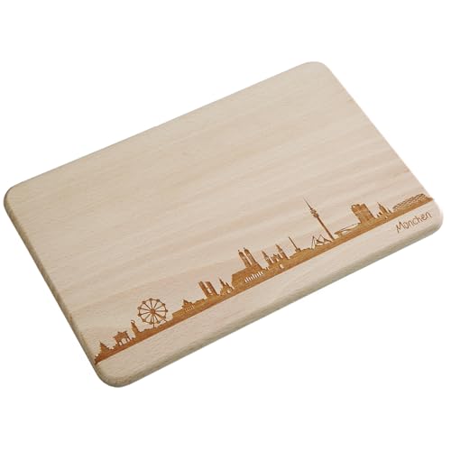 Brotzeitbrett München Skyline – Frühstücksbrett aus Buchenholz 26×16 cm – graviertes Holzbrett als Souvenir aus Bayern – Schneidbrett ohne Wunschgravur von SNEG