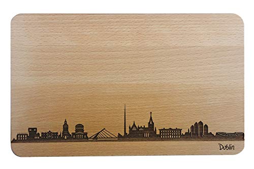 Brotzeitbrett Dublin Skyline | Frühstücksbrettchen aus Buche | Holz Schneidbrett | Geschenk mit Gravur | Frühstücksbrett | Irland (Brett L (26x16x1,5cm), 1. ohne persönlicher Gravur) von SNEG