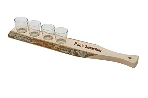 SNEG Schnapslatte rustikal mit Rinde und Gravur inkl. Schnapsgläser | personalisiert mit Text 4er oder 6er Version | Servierlatte (Version 4 Gläser/ca. 40 cm) von SNEG