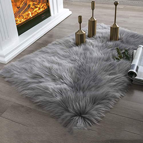 SODKK Lammfellimitat Lammfell Teppich Dekoration Teppich, mit 8 Rutschfester Teppichgriff Flauschiger für Wohnzimmer Küche Flur Schlafzimmer oder Kinderzimmer (Grau 130 x 230 cm) von SODKK