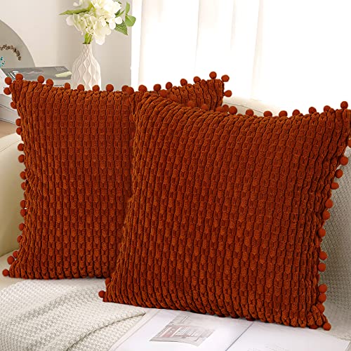 SOMYTING 2er Set Kissenbezug Kissen Kopfkissen Kissenbezüge Kordsamt Kissenbezug Pompon Dekokissen Zierkissen Dekorative für Sofa Bett Wohnzimmer Zierkissenbezug Kopfkissenbezug Deko 45x45cm Ziegelrot von SOMYTING