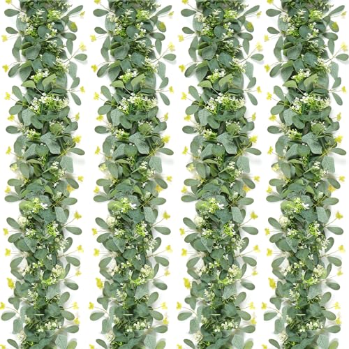SOMYTING 4 Stück Künstliche Eukalyptus Girlanden mit Weiße Blume Girlande Künstliche Pflanze Hängepflanze für Hintergrund Hochzeit Dekoration Tischläufer Mittelstück von SOMYTING