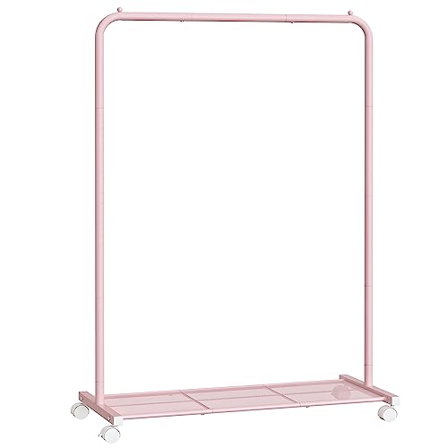 SONGMICS Kleiderständer, Kleiderstange auf Rollen, Garderobenständer Metall, Rollgarderobe 91 cm breit, mit Ablage, 2 Rollen mit Bremse, Stange bis 40 kg belastbar, pastellrosa HSR025P01 von SONGMICS