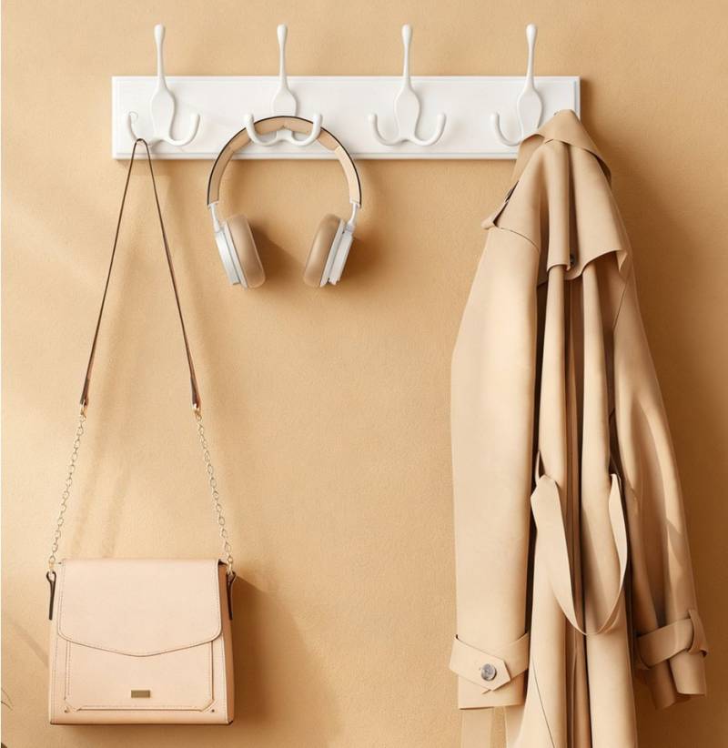 SONGMICS Wandgarderobe Garderobenhaken, 4 Dreifach-Kleiderhaken, 40 x 11 x 7 cm (L x B x H) von SONGMICS