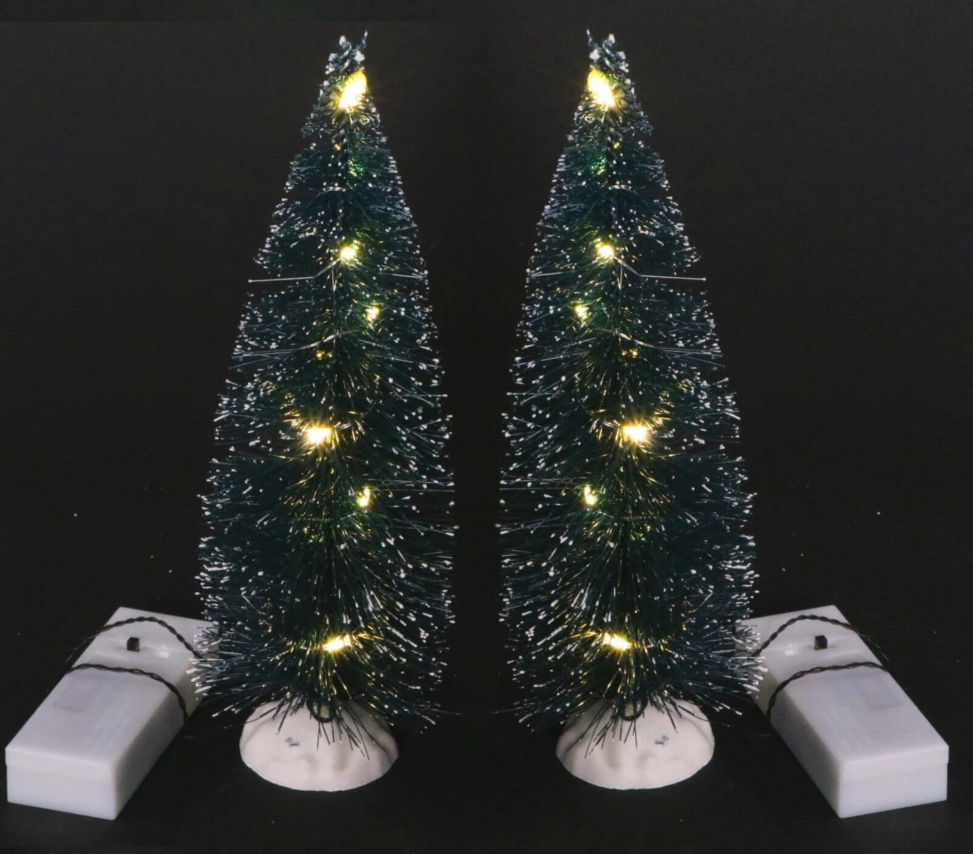 Koopman Künstlicher Weihnachtsbaum 2er Set Deko Schneetanne 22cm mit weißer LED Lichterkette warmweiß von Koopman