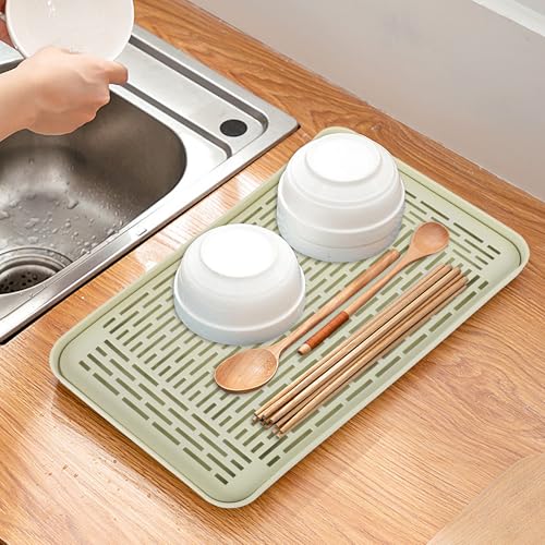 SOSMAR Praktische Abtropfmatte Abtropfgestell mit Auffangschale - Abtropfschale Abtropfgitter Gestell 31 x 17.5cm - multifunktionales Drain Board für Geschirr, Tassen, Obst u.m. (Verdickter PP/Grün) von SOSMAR