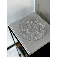 1740 Gramm Glasschale Bubbles Dekor/Servieren Von Snacks & Dessert Mid Century Glas Massiv Glasware Vintage von SOSOSCHOEN