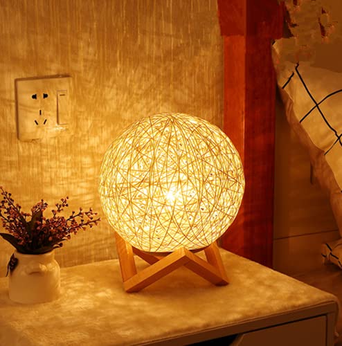 SSNCcNC Vintage Rattan Tischleuchte Modern Holz Nachttischlampe LED 3W Schreibtischlampe USB-Anschluss Tischlampen Wohnzimmer Büro Kinderzimmer Schlafzimmer Tischbeleuchtung Nachtlicht von SSNCcNC