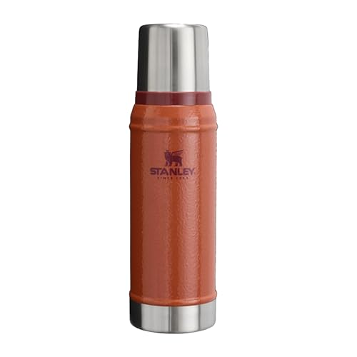 Stanley Classic Legendary Thermosflasche 0.75L - Thermos Hält 45 Stunden Heiß Oder Kalt - Edelstahl Thermoskanne - BPA-Frei - Spülmaschinenfest - Hammertone Clay Stanley Classic Legendary Thermosflasche 0.75L - Thermos Hält 45 Stunden Heiß Oder Kalt - Edelstahl Thermoskanne - BPA-Frei - Spülmaschinenfest - Hammertone Clay von STANLEY