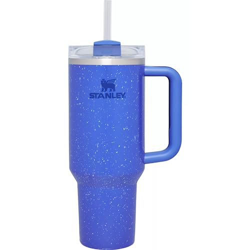 Stanley Quencher H2.0 FlowState Edelstahl-Becher mit Deckel und Strohhalm, für Wasser, Eistee oder Kaffee, Smoothie und mehr, 1,2 l – Deep Iris Speckle von STANLEY