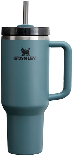 Stanley Quencher H2.0 FlowState vakuumisolierter Becher aus Edelstahl mit Deckel und Trinkhalm, für Wasser, Eistee oder Kaffee, Smoothie und mehr, blaue Fichte, 1,2 l von STANLEY