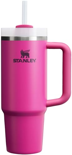 Stanley Quencher H2.0 FlowState vakuumisolierter Becher aus Edelstahl mit Deckel und Trinkhalm, für Wasser, Eistee oder Kaffee, Smoothie und mehr, Fuchsienrot, 887 ml Stanley Quencher H2.0 FlowState vakuumisolierter Becher aus Edelstahl mit Deckel und Trinkhalm, für Wasser, Eistee oder Kaffee, Smoothie und mehr, Fuchsienrot, 887 ml von STANLEY