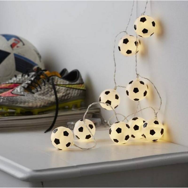 STAR TRADING LED-Lichterkette Funlight Fußball warmweiß, 15-flammig, Timer von STAR TRADING