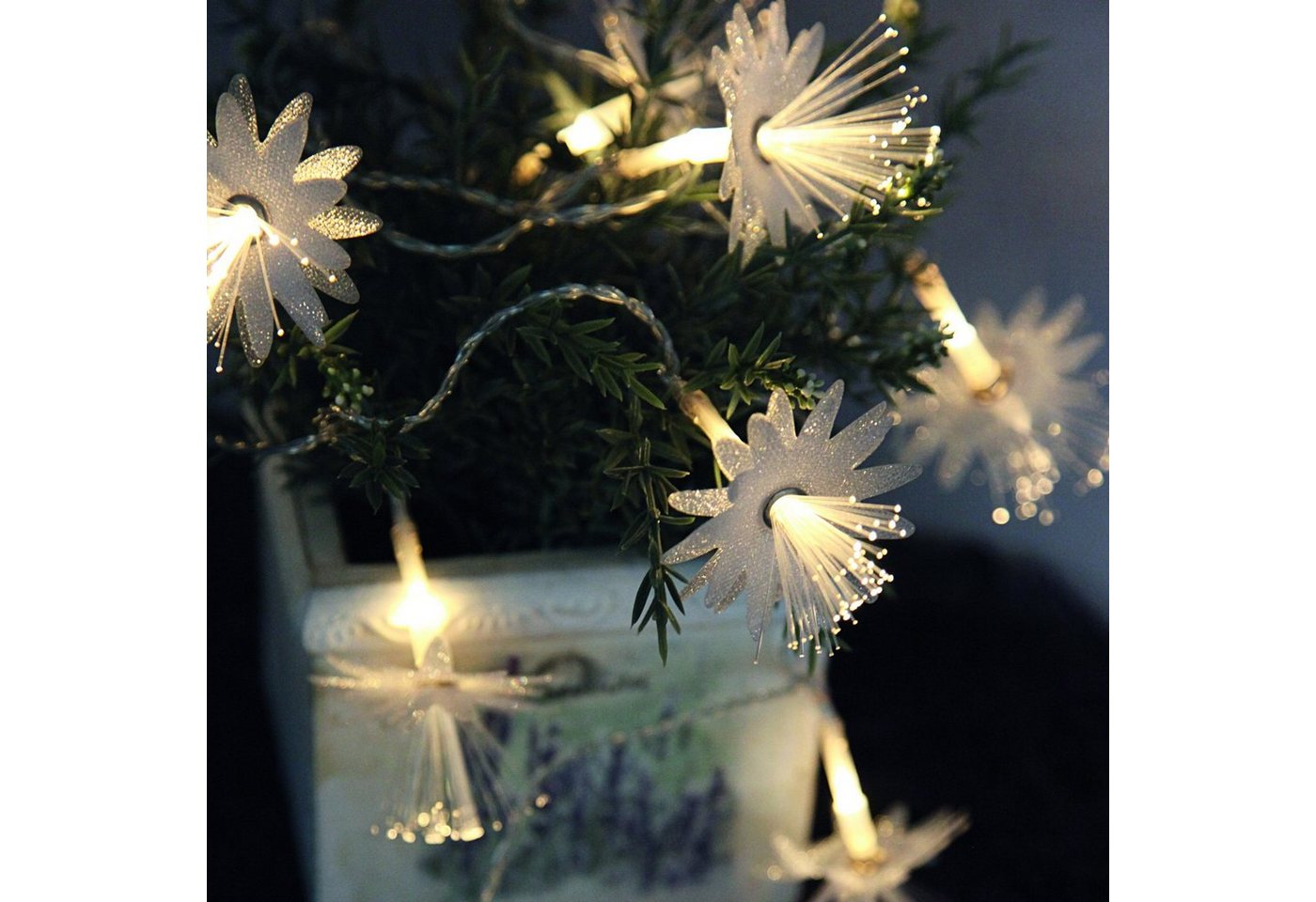 STAR TRADING LED-Lichterkette Blume Fiberglas Optik 10 warmweiße LED 1,35m Batterie Timer, 10-flammig von STAR TRADING
