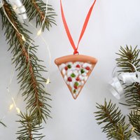 Pizza Weihnachtskugel Zum Aufhängen Pizza Weihnachtskugel Zum Aufhängen von STATIONPOLENORD