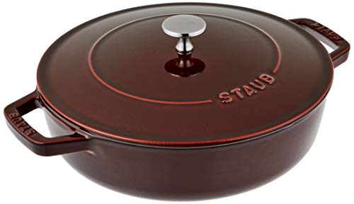STAUB Gusseisen Bräter, Chistera Tropfenstruktur im Deckel für optimale Befeuchtung/Aromaregen, Rund 24 cm, 2,5 L, Für alle Herdarten geeignet inkl. Induktion & Backofen, Grenadine Rot von STAUB