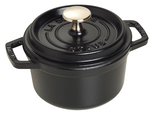 STAUB Gusseisen Bräter/Cocotte, Rund 14 cm, 0,8 L, Aromaregen Funktion, Für alle Herdarten geeignet, Schwarz von STAUB