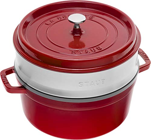 STAUB Gusseisen Bräter/Cocotte, mit Dämpfeinsatz, Rund 26 cm, 5,2 L, Aromaregen Funktion, Für alle Herdarten geeignet, Kirschrot, Rot von STAUB