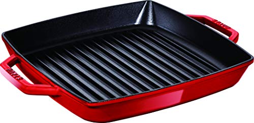 STAUB Gusseisen Grillpfanne mit zwei Griffen, Induktionsgeeignet, Quadratisch, 23 cm, Kirschrot von STAUB