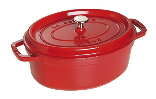 STAUB Mini Cocotte, oval mit Deckel 11 cm, 0,25 L, induktionsgeeignet, mit mattschwarzer Emaillierung im Inneren des Topfes, Kirschrot von STAUB