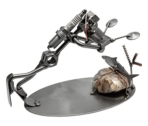 STEEMO Schraubenmännchen Taucher Kamera - Geschenk Tauchen - Deko Figur - Metallmännchen Kunsthandwerk Stahl, grau 21x10x15 cm STEEMO Schraubenmännchen Taucher Kamera - Geschenk Tauchen - Deko Figur - Metallmännchen Kunsthandwerk Stahl, grau 21x10x15 cm von STEEMO
